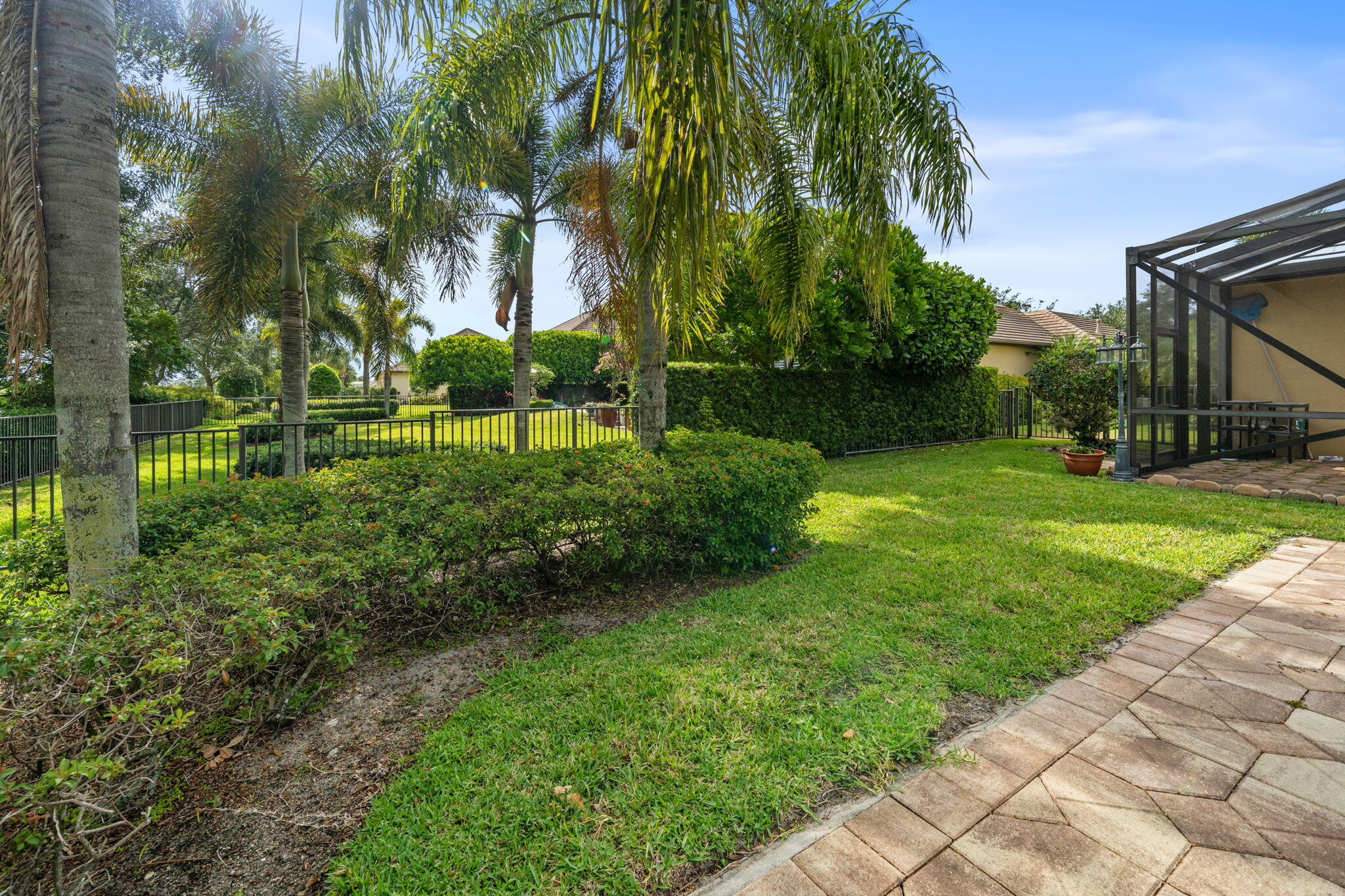 10765 Pisa Road Wellington, FL 33414 - Photo 53 of 61 Rear side view