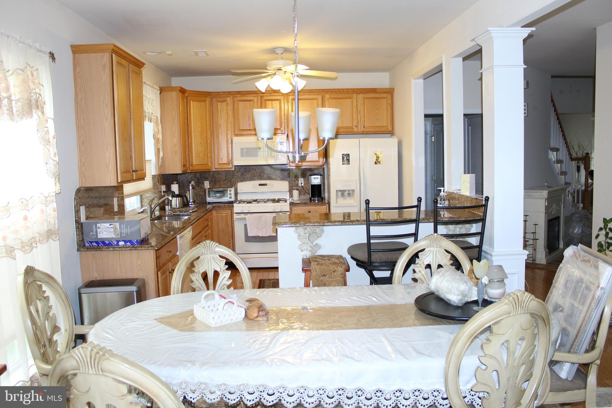 66 Pennington Court Delanco, NJ 08075 - Photo 16 of 37 Nook / Kitchen