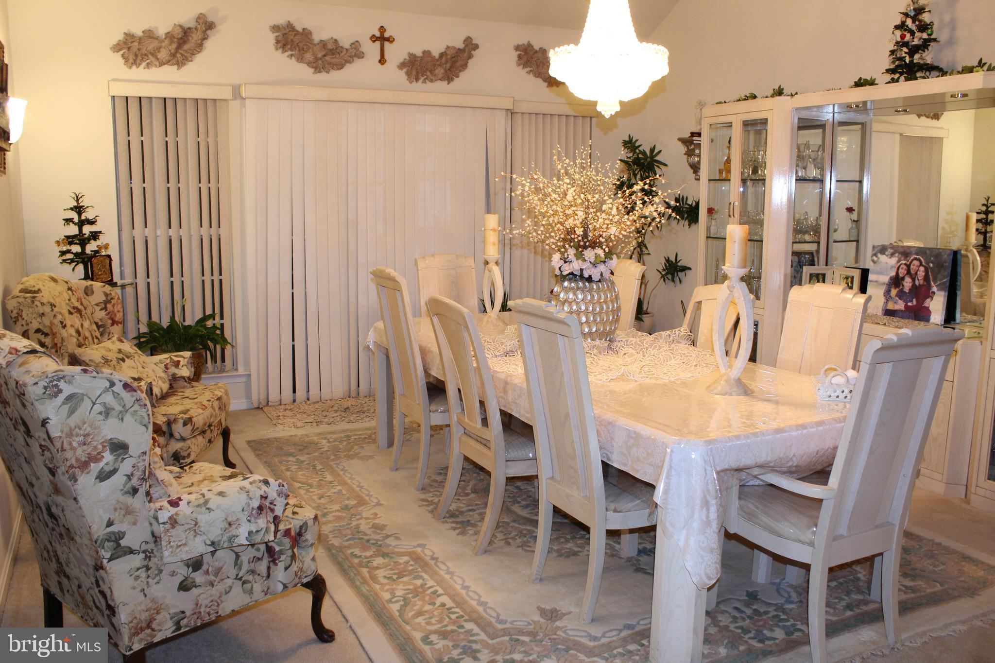 66 Pennington Court Delanco, NJ 08075 - Photo 18 of 37 Dining Room