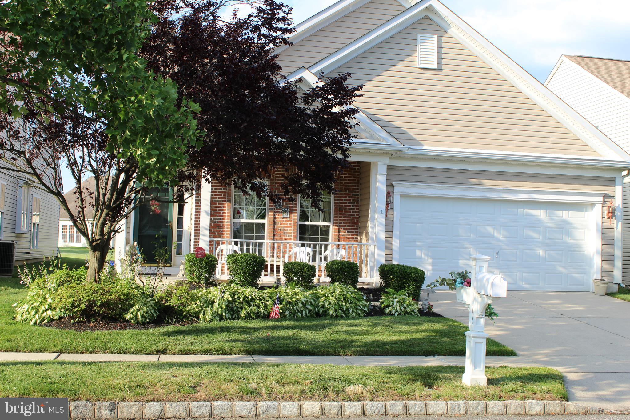 66 Pennington Court Delanco, NJ 08075 - Photo 2 of 37 Front View & Front Yard