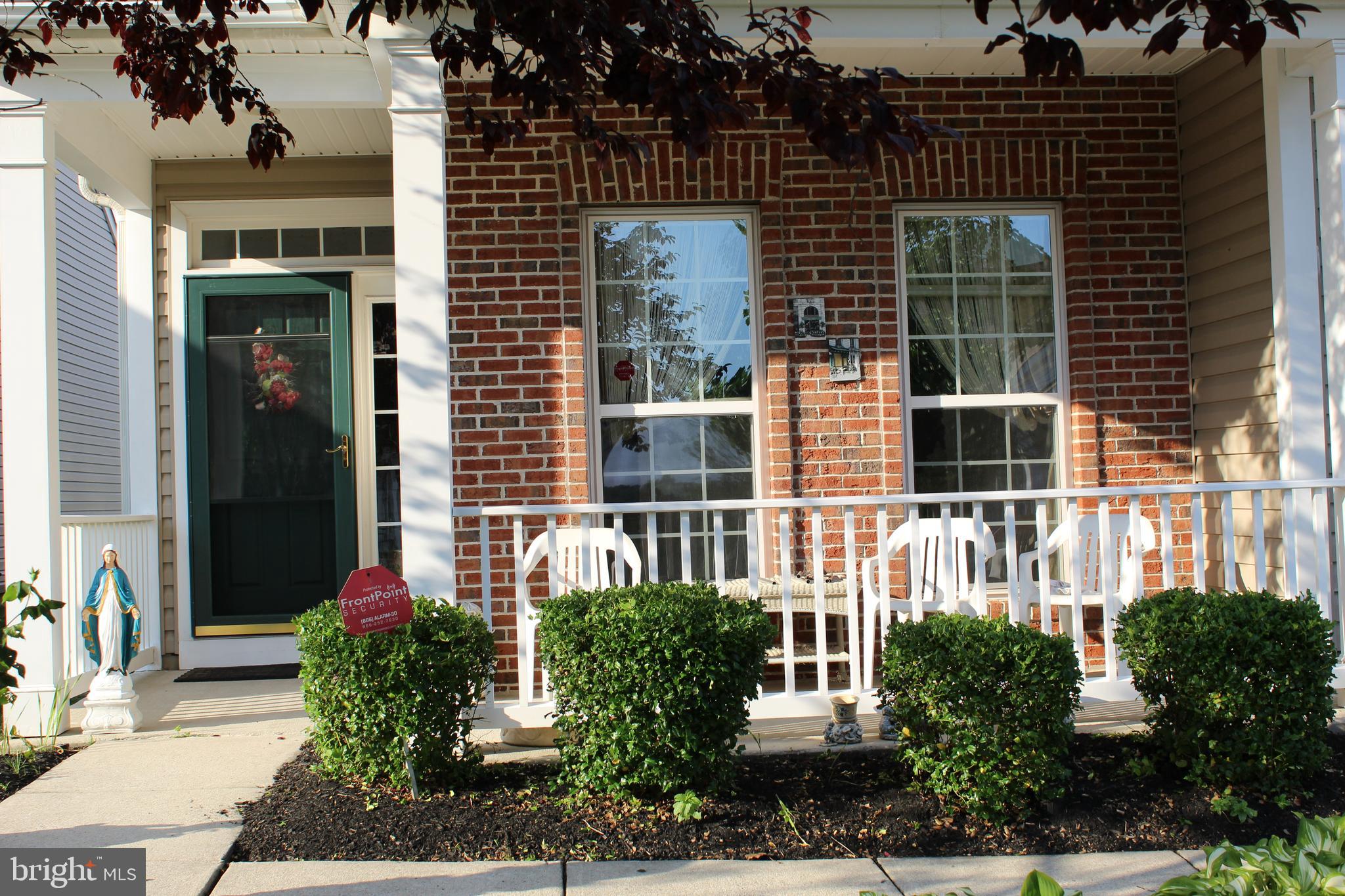 66 Pennington Court Delanco, NJ 08075 - Photo 3 of 37 Main Entrance