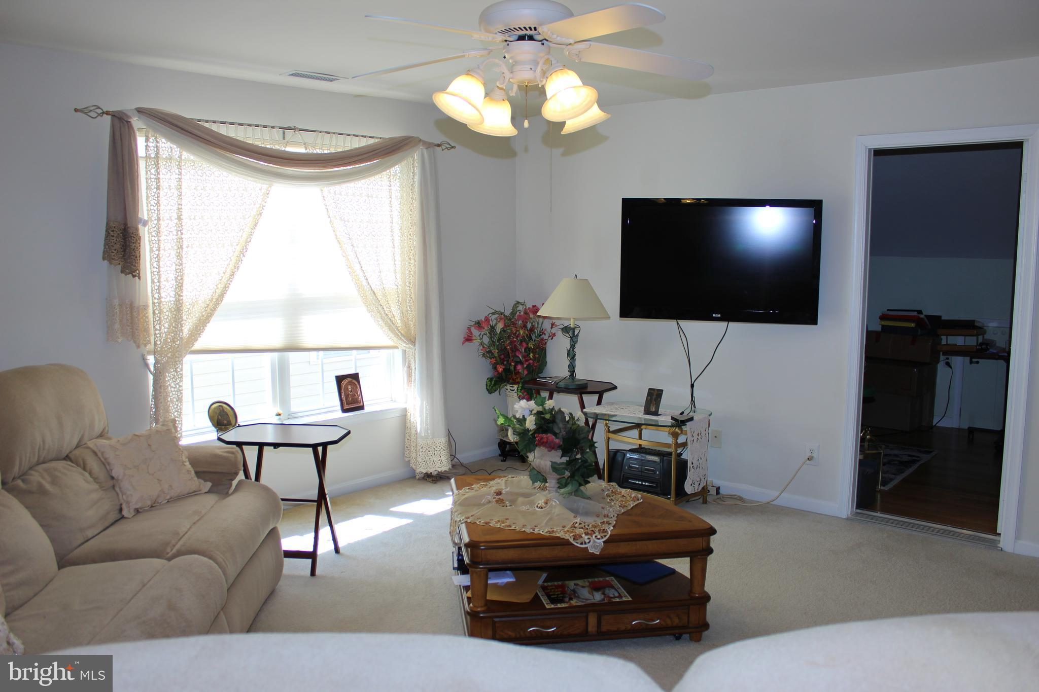 66 Pennington Court Delanco, NJ 08075 - Photo 32 of 37 Loft / Family room