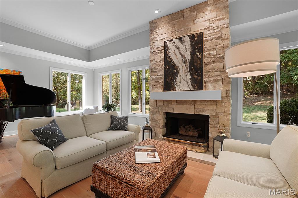 241 South Graeser Road Creve Coeur, MO 63141 - Photo 15 of 66 Gallery Image 15