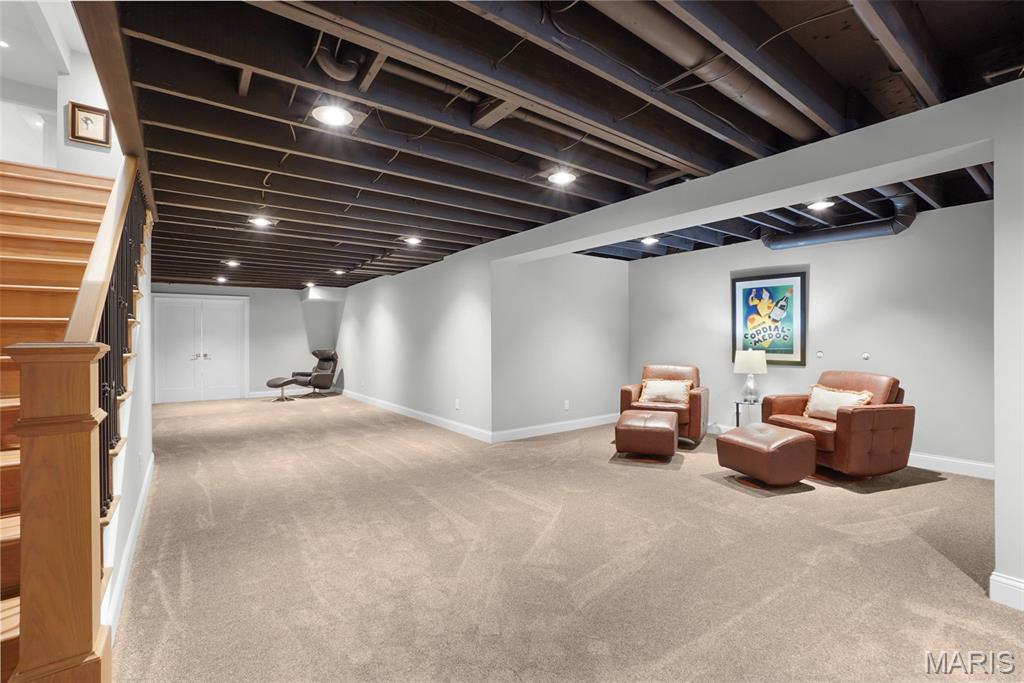 241 South Graeser Road Creve Coeur, MO 63141 - Photo 47 of 66 Gallery Image 47