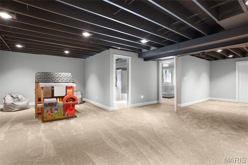 241 South Graeser Road Creve Coeur, MO 63141 - Photo 49 of 66 Gallery Image 49