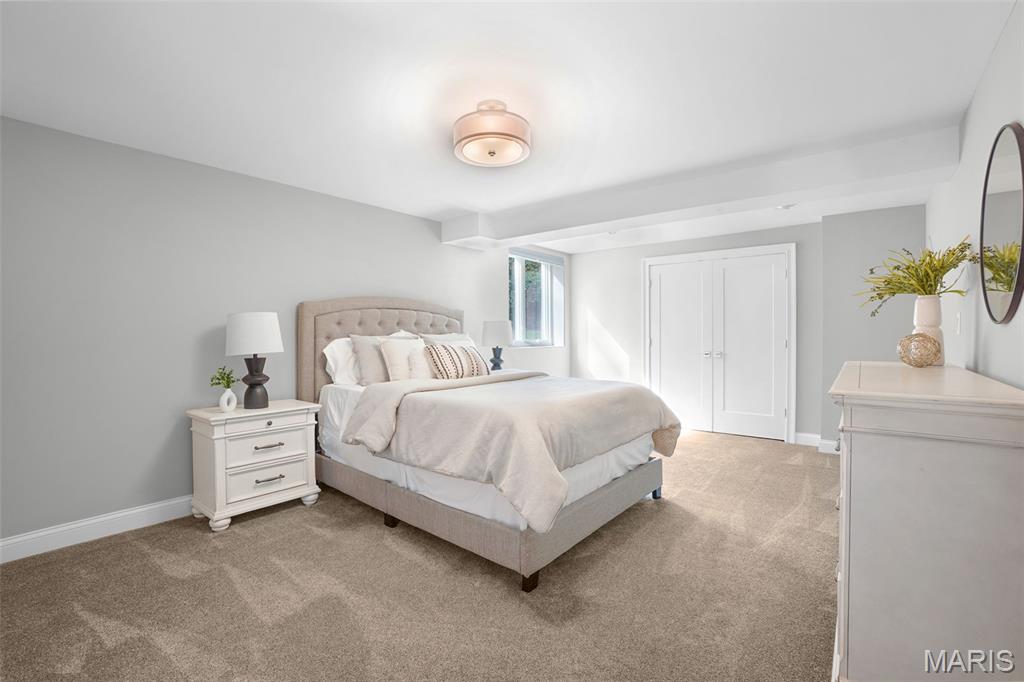 241 South Graeser Road Creve Coeur, MO 63141 - Photo 50 of 66 Gallery Image 50