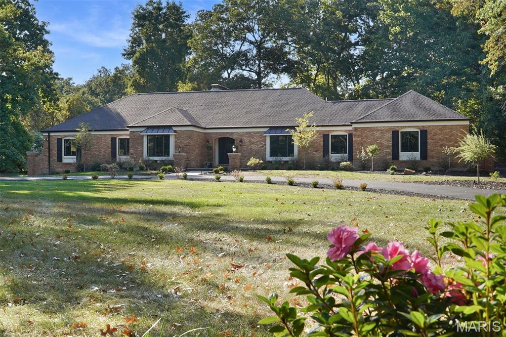 241 South Graeser Road Creve Coeur, MO 63141 - Photo 62 of 66 Gallery Image 62