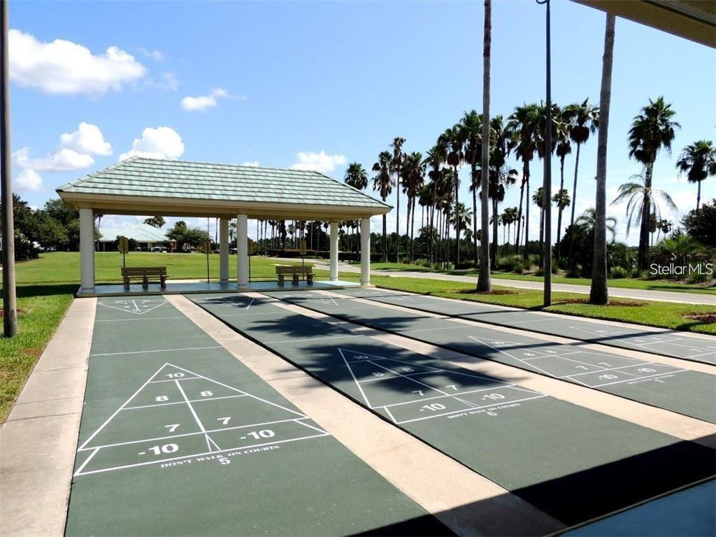 12895 Southeast 91st Terrace Road Summerfield, FL 34491 - Photo 97 of 99 a view of a basketball court