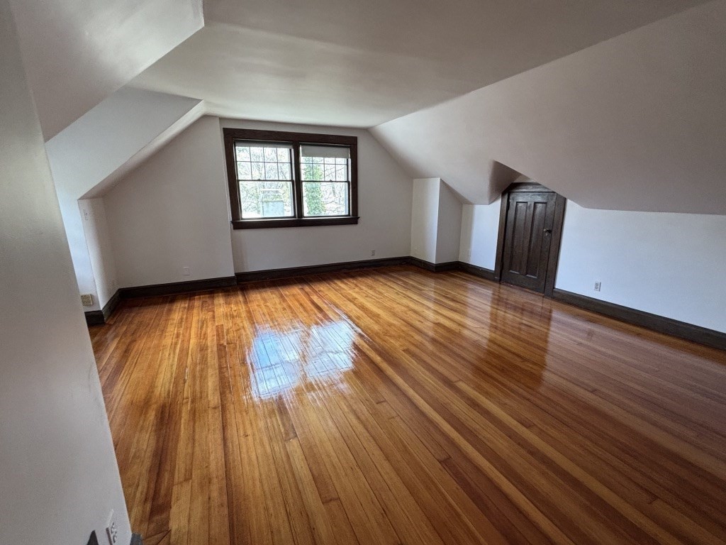 41 Powell Street, Unit UPPR Brookline, MA 02446 - Photo 7 of 14