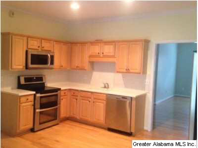 136 Narrows Point Court Birmingham, AL 35242 - Photo 2 of 6