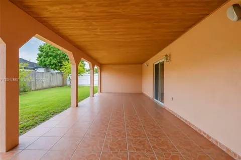 $670,000 | 19240 Northwest 60th Court, Hialeah, FL 33015