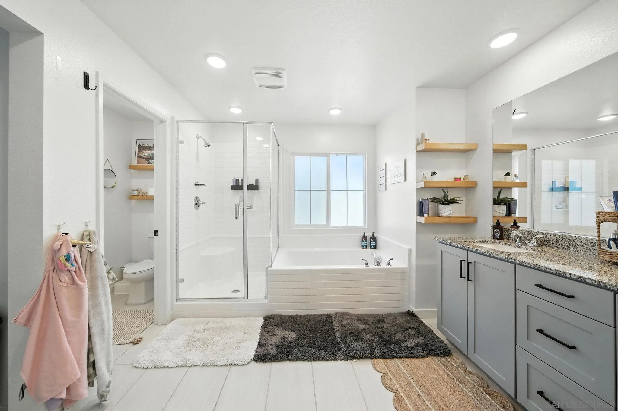 239 Blended Place Fallbrook, CA 92028 - Photo 41 of 64