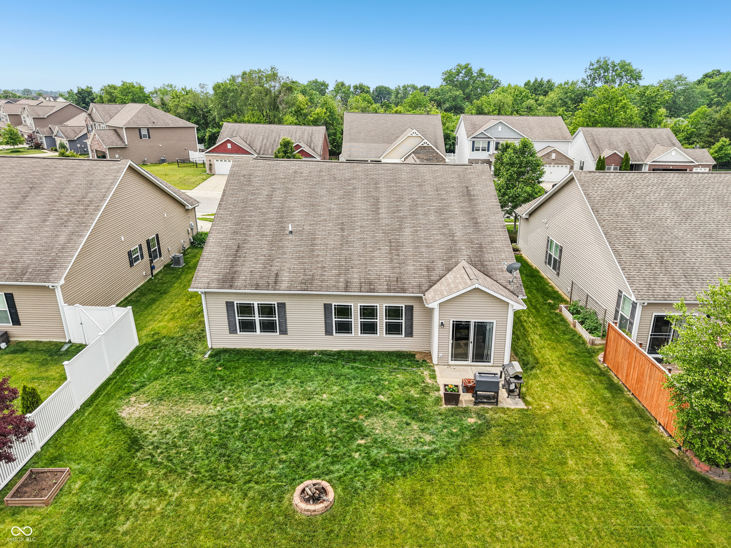 1893 Devonshire Avenue Avon, IN 46123 - Photo 39 of 41