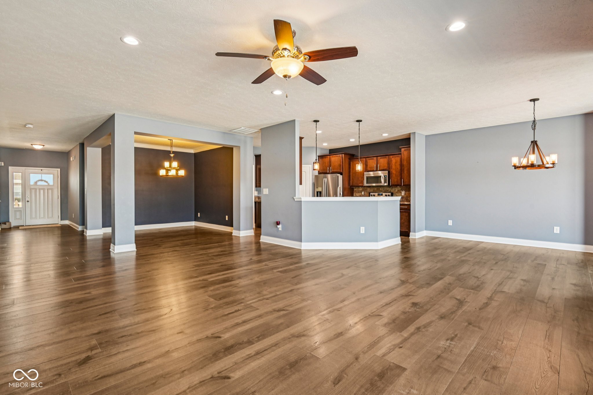 1893 Devonshire Avenue Avon, IN 46123 - Photo 6 of 41