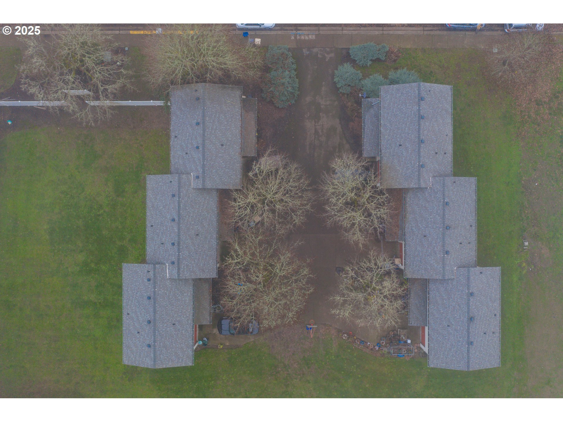 2634 South 7th Street Lebanon, OR 97355 - Photo 6 of 6 an aerial view of residential house with outdoor space and ocean view