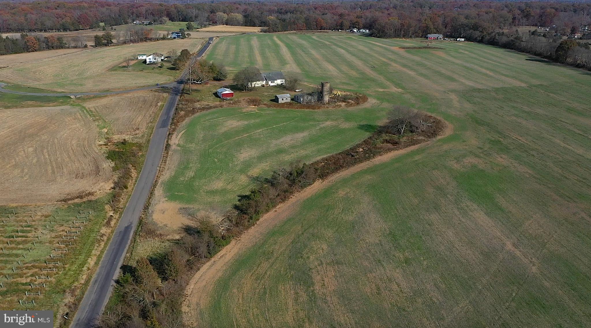 8184 Fox Groves Road Remington, VA 22734 - Photo 13 of 38