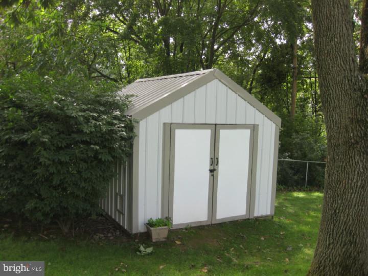 3440 Mill Road Hatboro, PA 19040 - Photo 13 of 16 Storage Shed