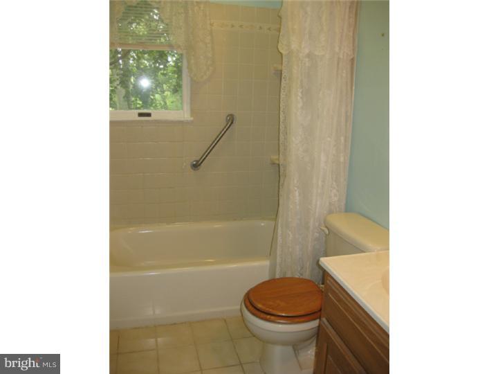 3440 Mill Road Hatboro, PA 19040 - Photo 10 of 16 Bathroom