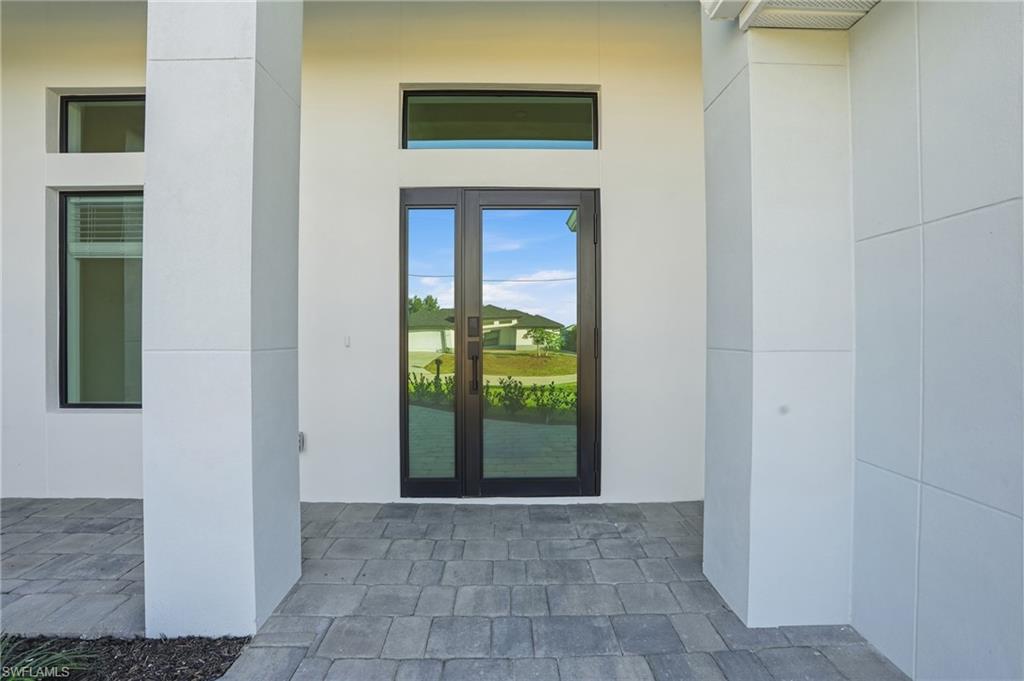 3903 15th Street Southwest Lehigh Acres, FL 33976 - Photo 4 of 44