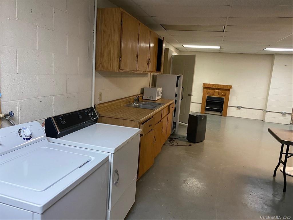 8566 Island Point Road Sherrills Ford, NC 28673 - Photo 10 of 21 Gallery Image 10