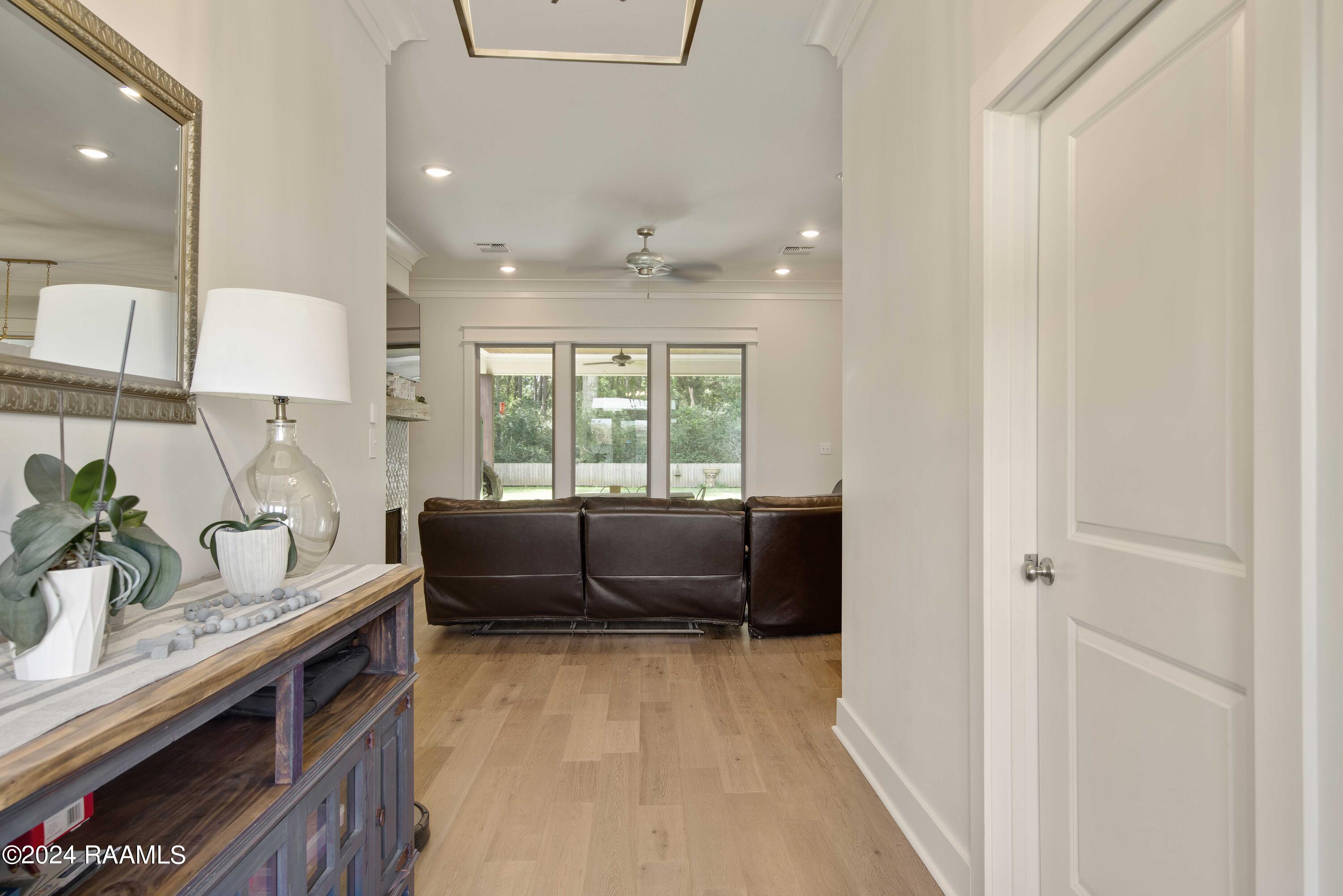 113 Rue Jean Rayne, LA 70578 - Photo 5 of 31 Gallery Image 5