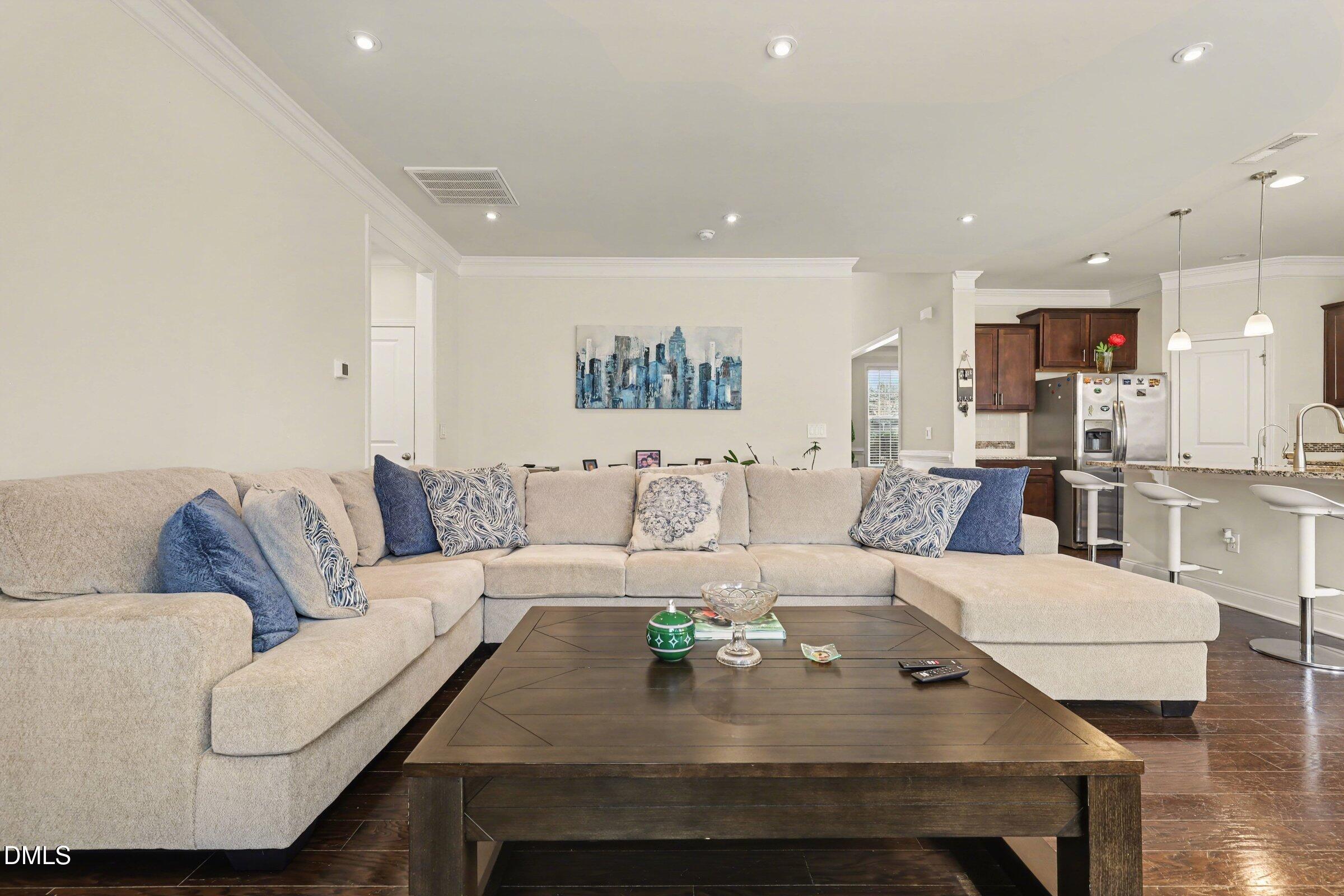 7471 Randshire Way Raleigh, NC 27616 - Photo 7 of 38 007_file_9715