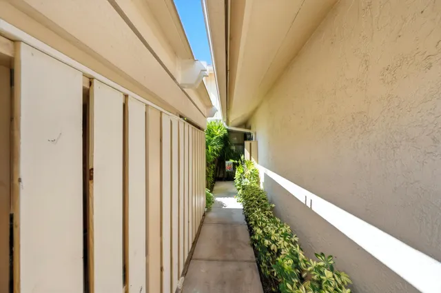 a view of a pathway of a house