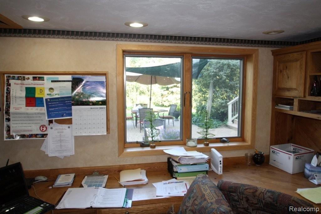 8280 Logana Road Avoca, MI 48006 - Photo 16 of 37 8280 Logana office area in lower