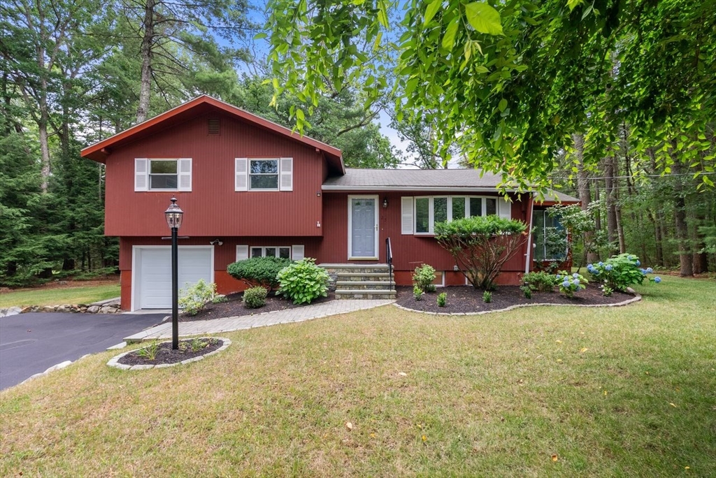 25 Meadowbrook Road Sudbury, MA 01776 - Photo 1 of 34 Gallery Image 1