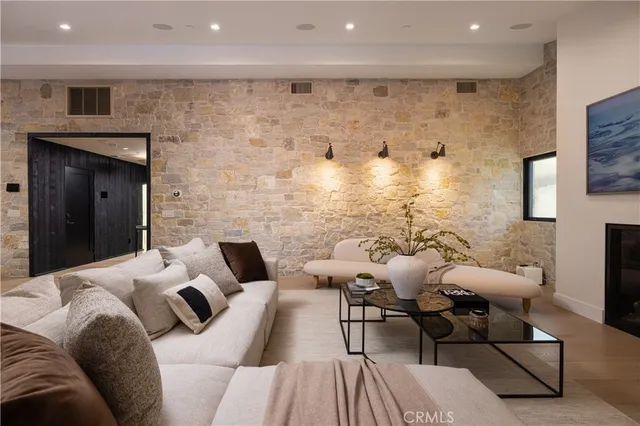 $7,995,000 | 1524 Dolphin Terrace, Corona del Mar, CA 92625