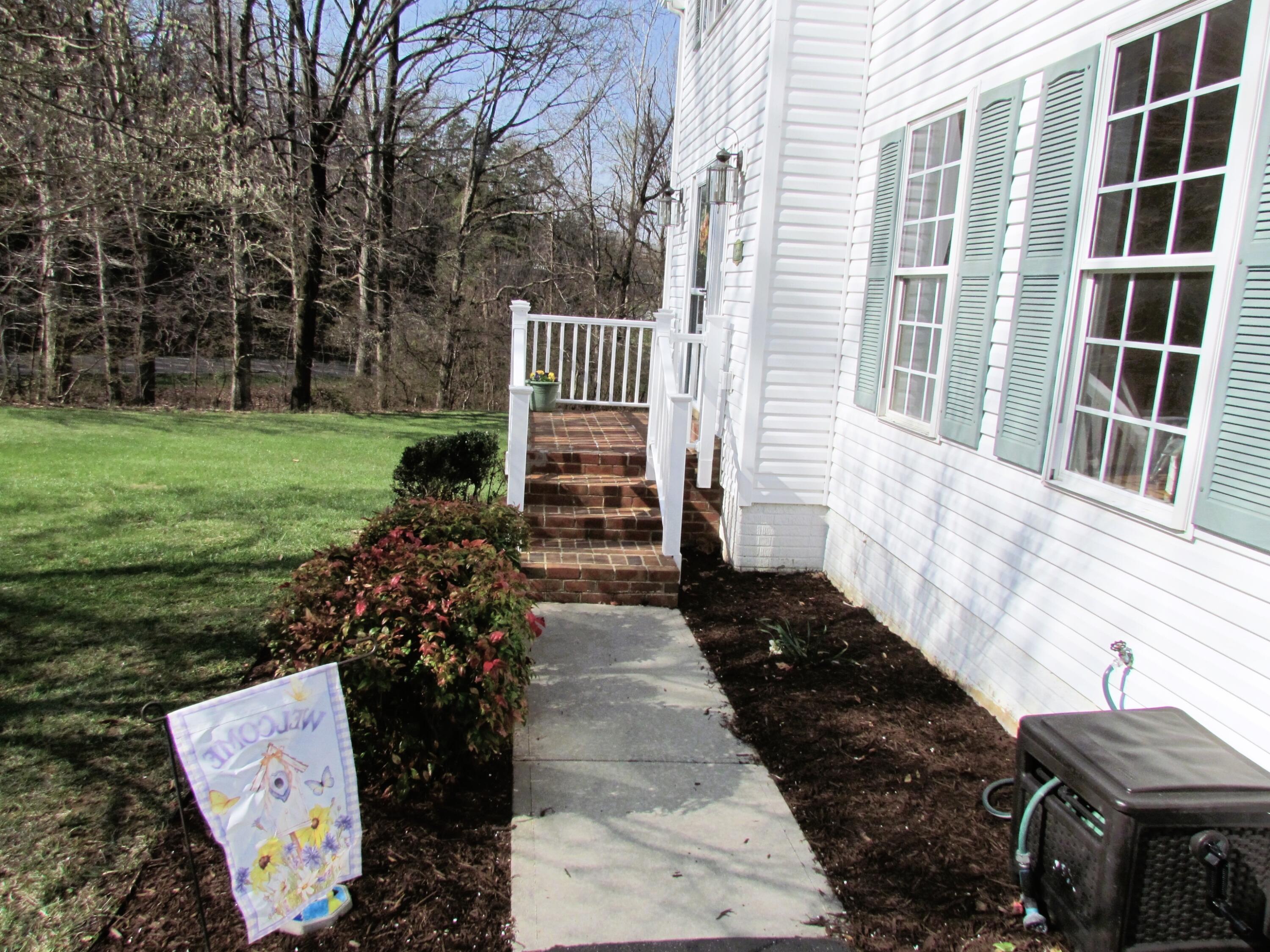 1333 Archway Road Blue Ridge, VA 24064 - Photo 5 of 37 a view of a back yard of the house