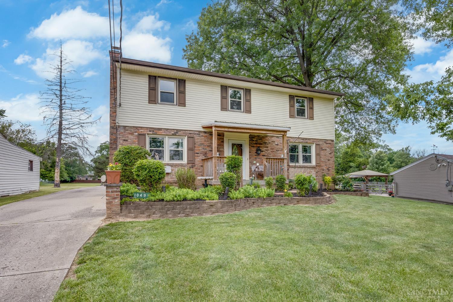 10495 Pottinger Road Cincinnati, OH 45251 - Photo 5 of 63