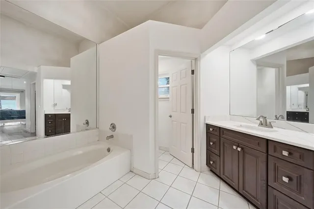 $625,000 | 9823 Sunnyoak Drive, Riverview, FL 33569