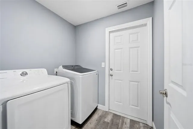 $625,000 | 9823 Sunnyoak Drive, Riverview, FL 33569