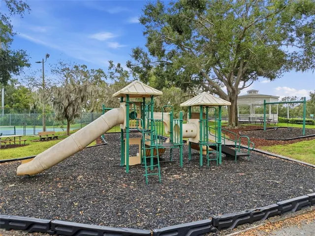 $625,000 | 9823 Sunnyoak Drive, Riverview, FL 33569