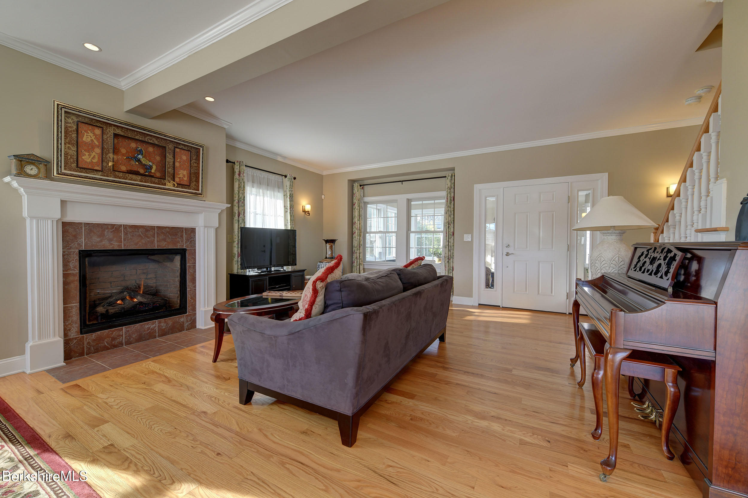 941 Holmes Road Pittsfield, MA 01201 - Photo 10 of 48 Fireplace Living Room