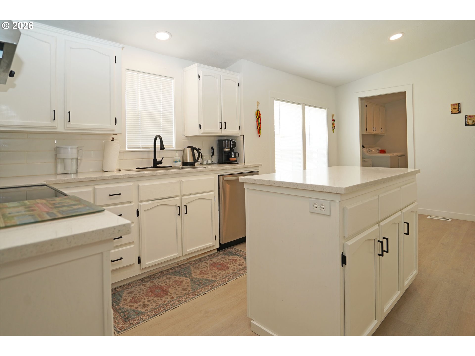 18780 South Central Point Road, Unit 19 Oregon City, OR 97045 - Photo 12 of 23