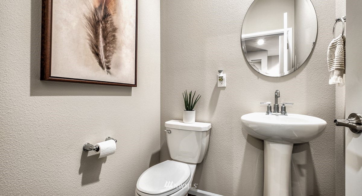 8809 Northeast 200th Place, Unit 22 Bothell, WA 98011 - Photo 3 of 24 Gallery Image 3