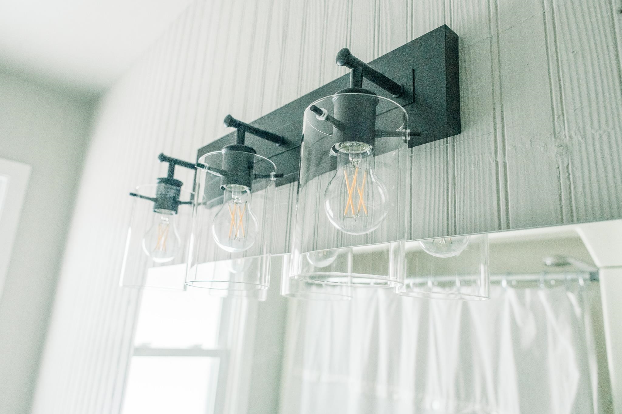 703 Thrush Street Green Bay, WI 54303 - Photo 26 of 39