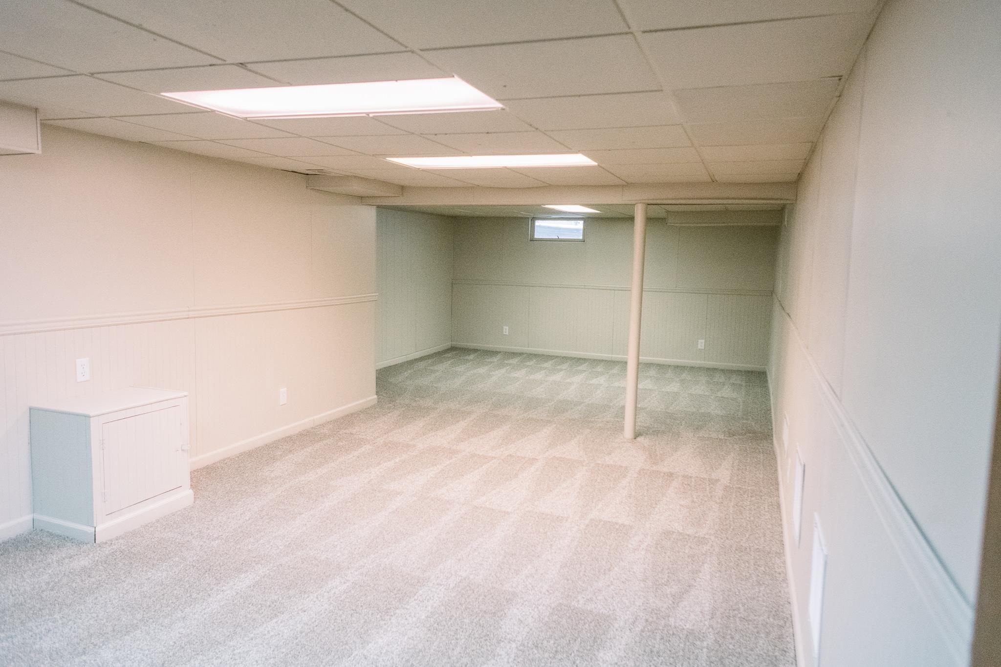 703 Thrush Street Green Bay, WI 54303 - Photo 30 of 39