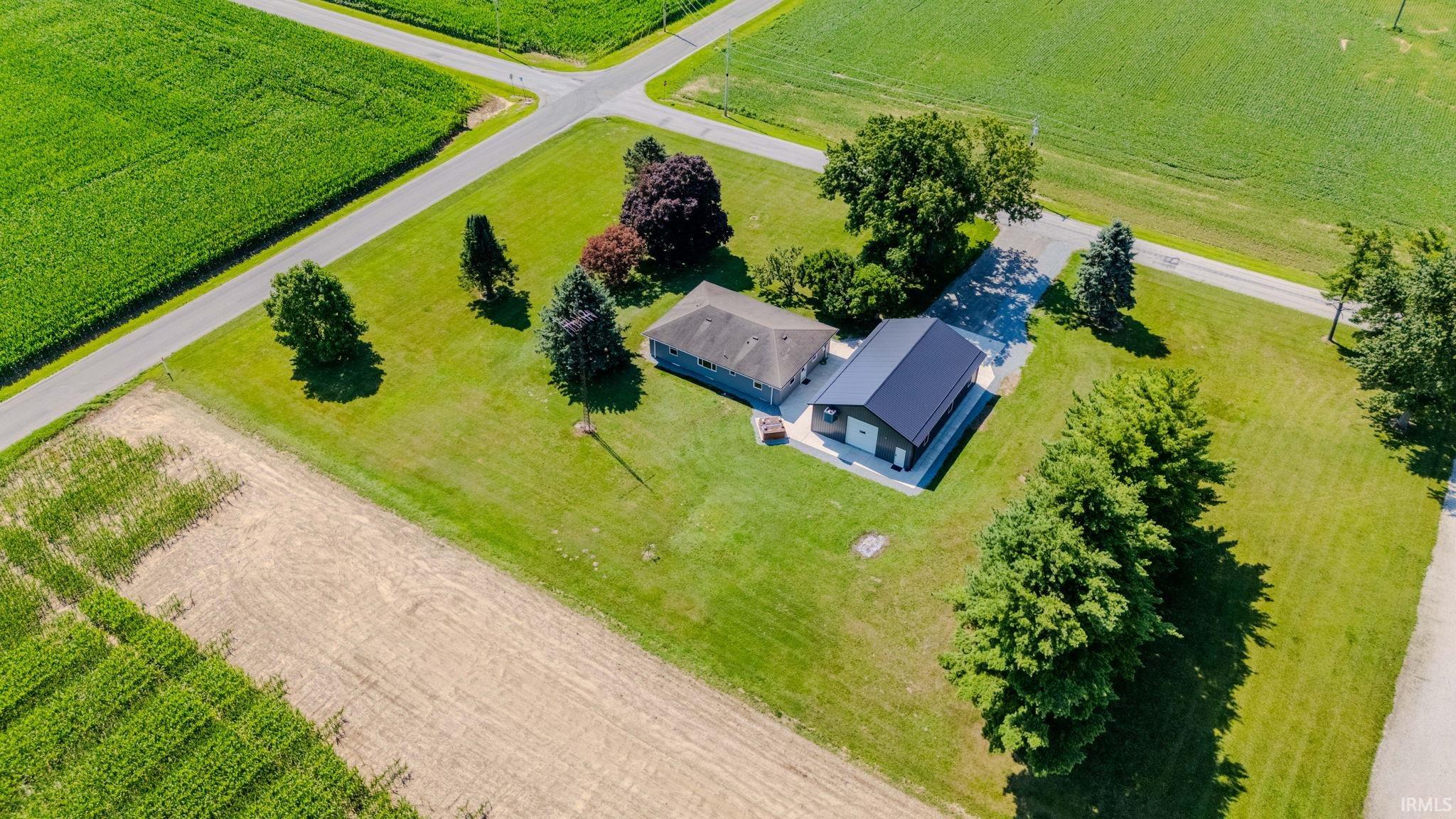 7038 Niccum Road Wabash, IN 46992 - Photo 1 of 40