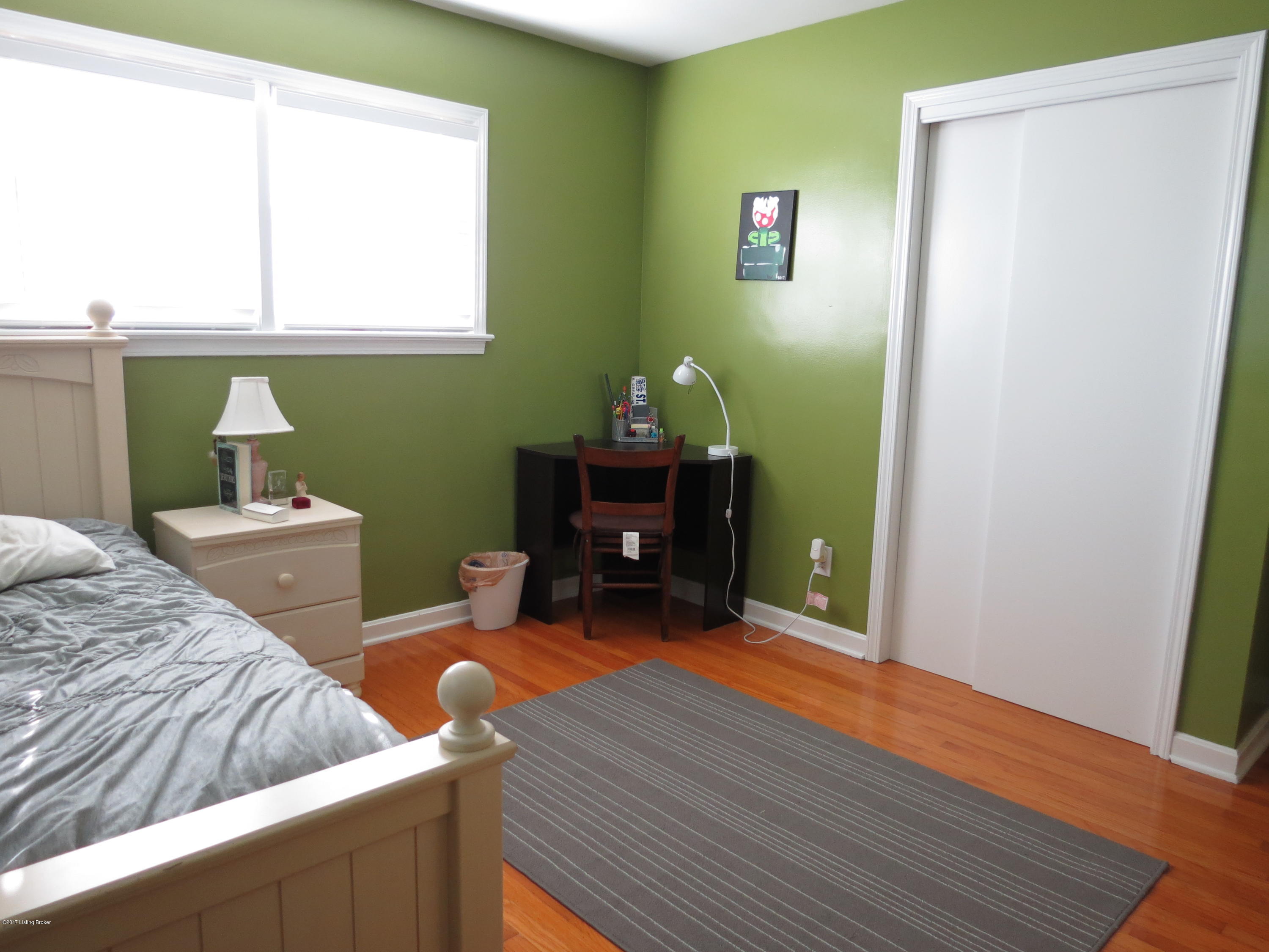 6801 Fernhaven Road Louisville, KY 40228 - Photo 13 of 24 6801 Fernhaven Rd 13