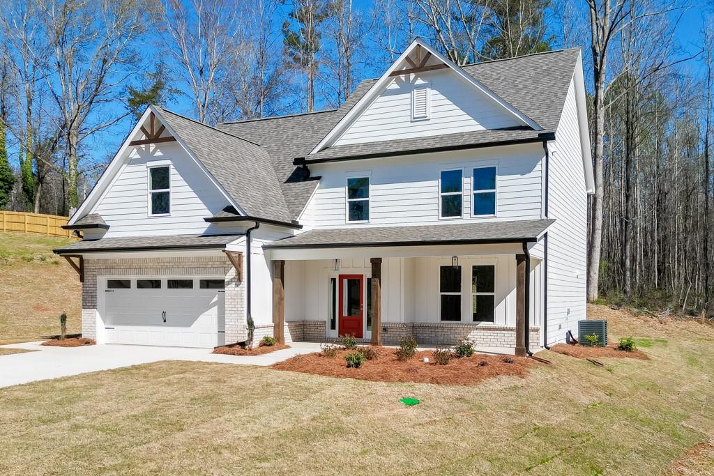 979 Lakeview Drive Commerce, GA 30529 - Photo 2 of 44