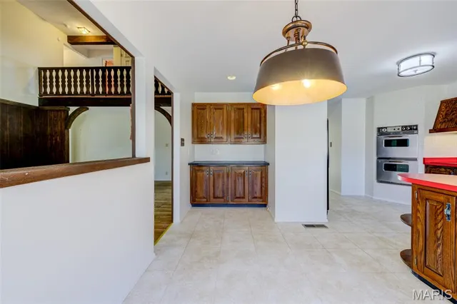 $695,500 | 15137 Chamisal Drive, Chesterfield, MO 63017