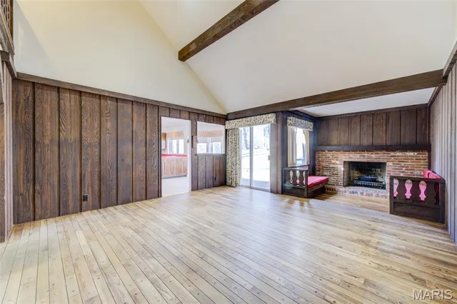 $695,500 | 15137 Chamisal Drive, Chesterfield, MO 63017