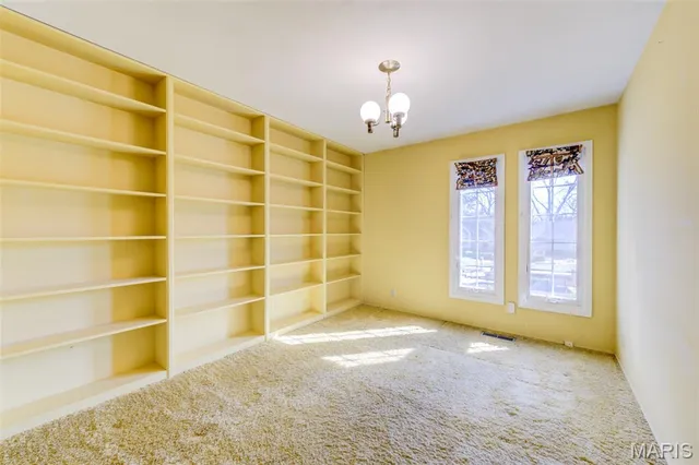 $695,500 | 15137 Chamisal Drive, Chesterfield, MO 63017