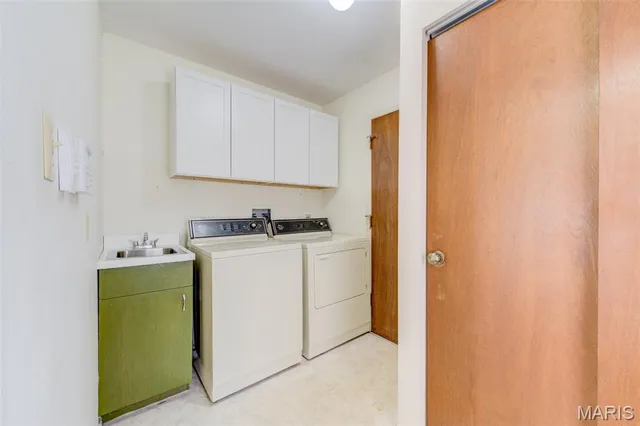 $695,500 | 15137 Chamisal Drive, Chesterfield, MO 63017