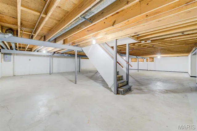 $695,500 | 15137 Chamisal Drive, Chesterfield, MO 63017