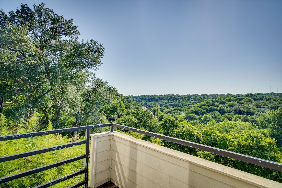 2612 San Pedro Street, Unit 222 Austin, TX 78705 - Photo 6 of 37 a view of a balcony with skyline