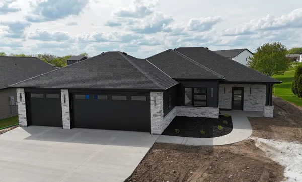 $515,000 | 1325 Iris Lane East, St. Joseph, MN 56374